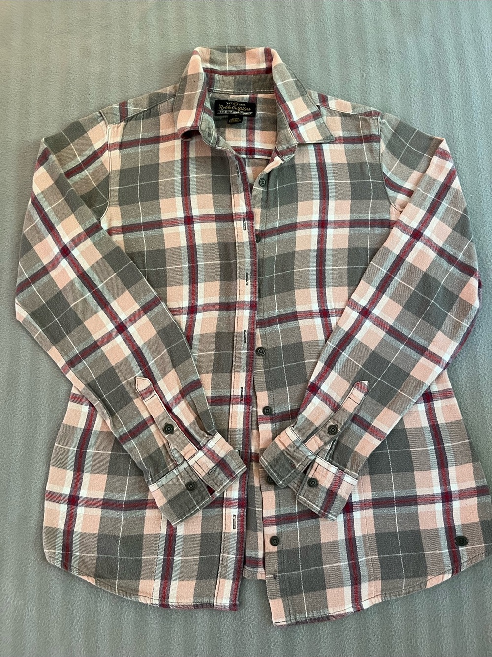 Women's Plaid Button-Down Shirt - Gray & Pink